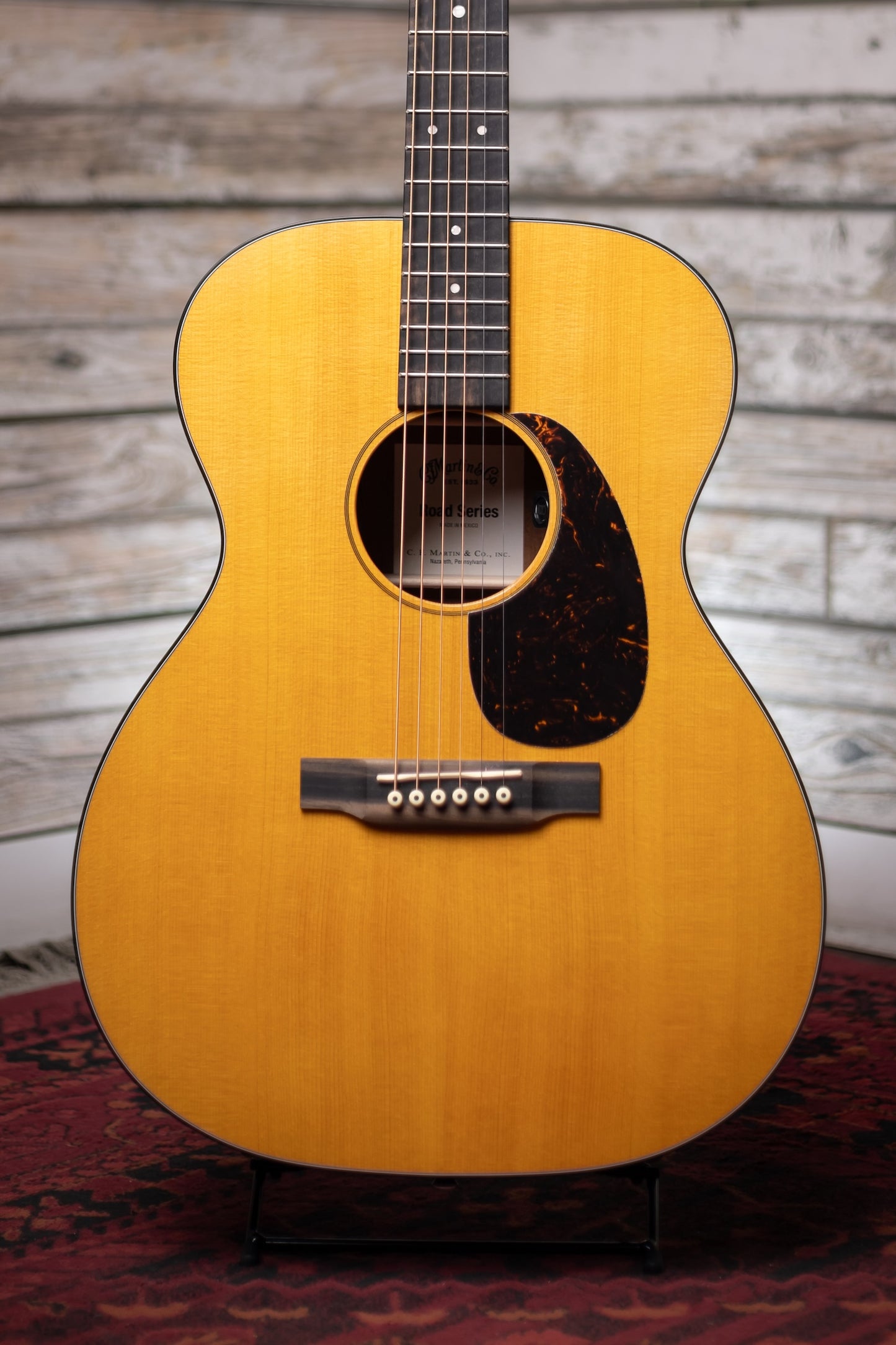Martin 000-10E Retro Acoustic/Electric Guitar - Spruce/Sapele