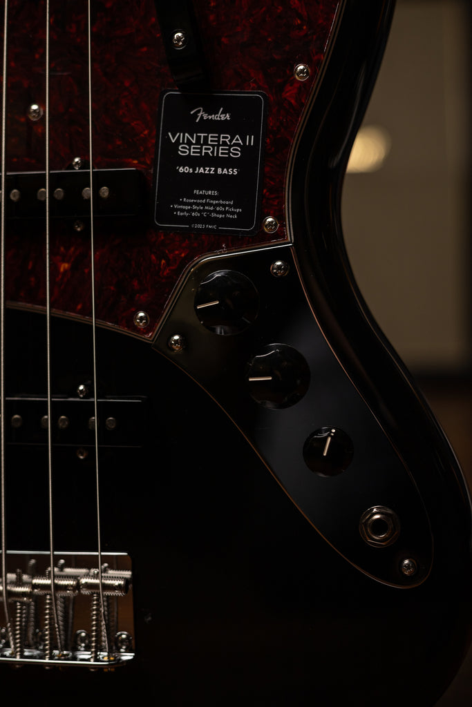 Fender Vintera® II '60s Jazz Bass®, Rosewood Fingerboard | BlackFender Vintera® II '60s Jazz Bass®, Rosewood Fingerboard | Black