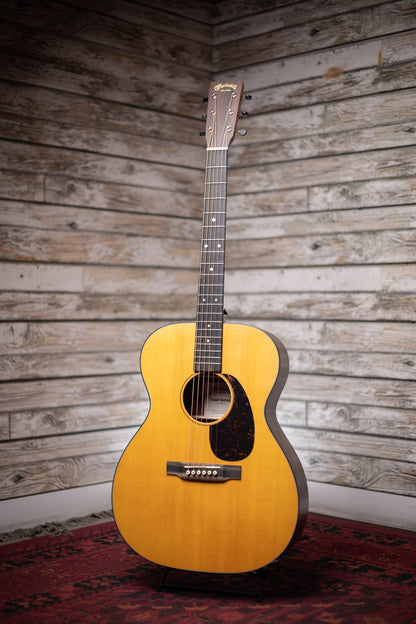 Martin 000-10E Retro Acoustic/Electric Guitar - Spruce/Sapele