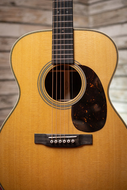 Martin 000-28 Standard Series 2025 Acoustic Guitar - Natural