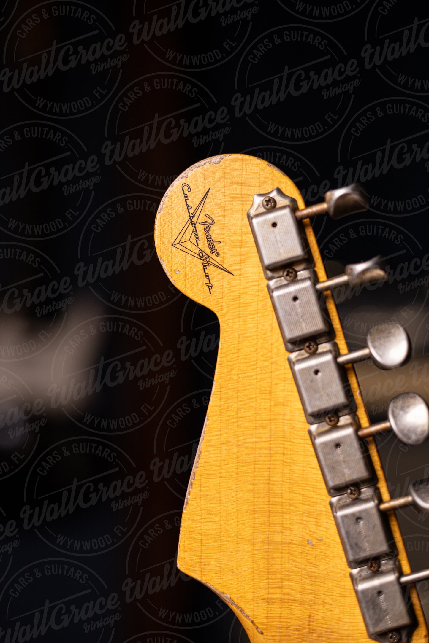 Fender Custom Shop '61 Stratocaster Heavy Relic Electric Guitar - Aged Ocean Turquoise over 3-Tone Sunburst