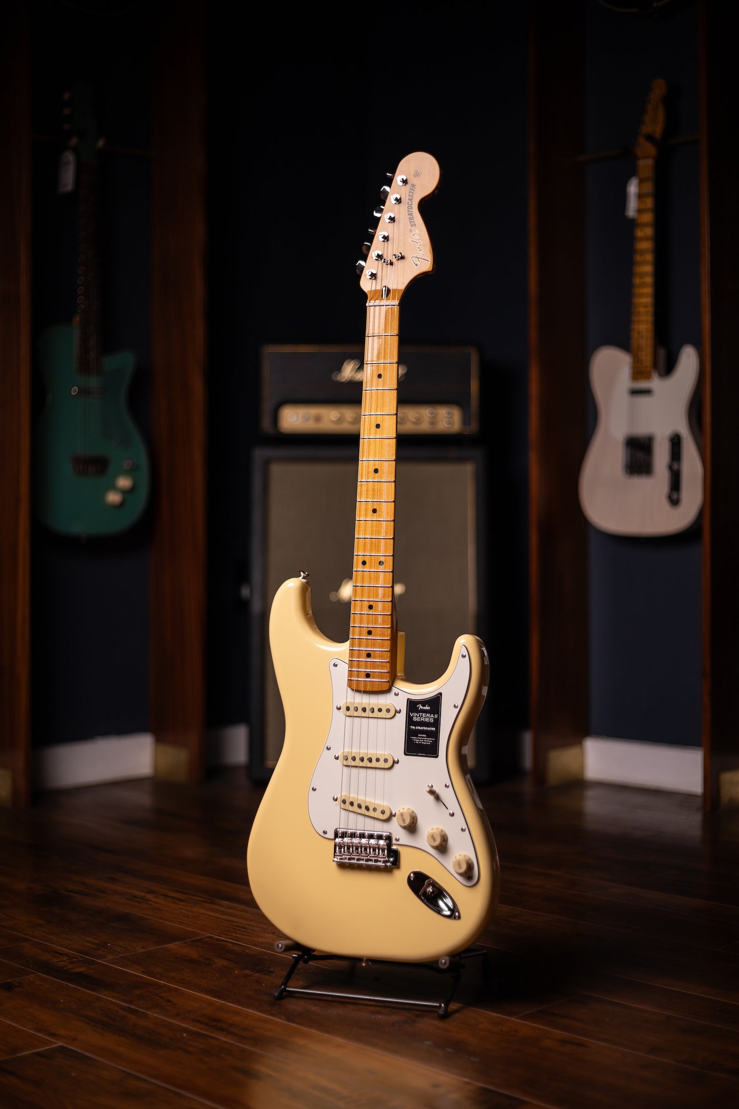 Fender Vintera II '70s Stratocaster Electric Guitar - Vintage White