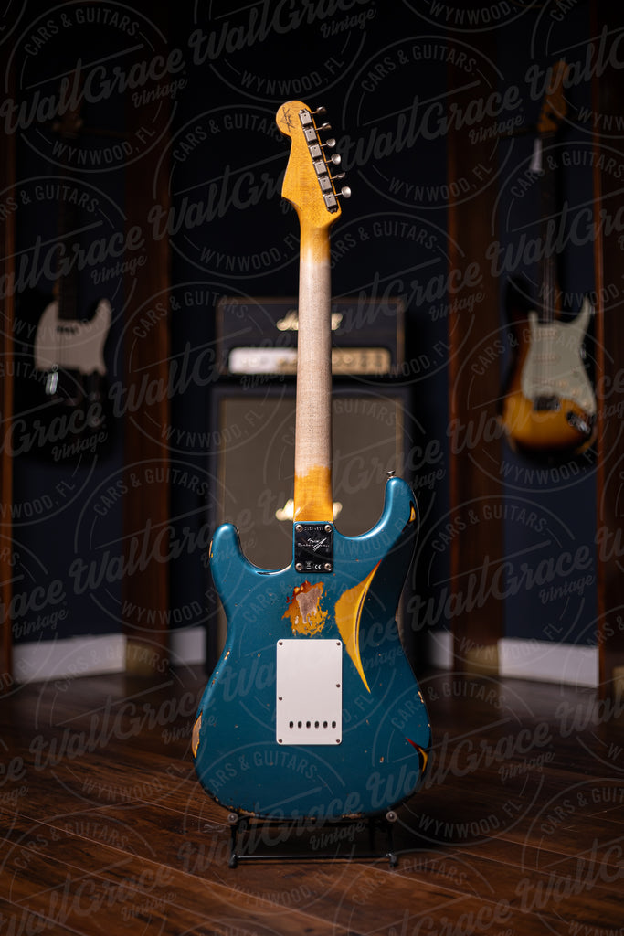 Fender Custom Shop '61 Stratocaster Heavy Relic Electric Guitar - Aged Ocean Turquoise over 3-Tone Sunburst