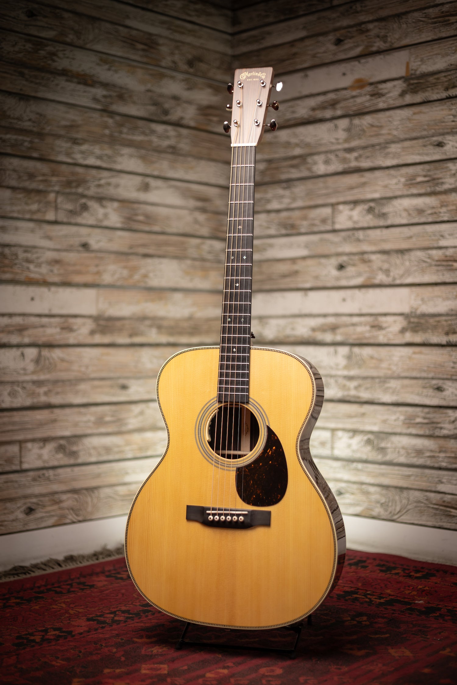 Martin OM-28E Standard L.R. Baggs Orchestra Model Acoustic-Electric Guitar  - Natural