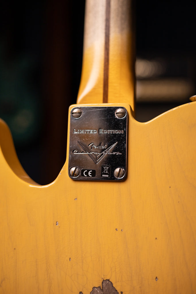Fender Custom Shop Limited Edition Nocaster® Thinline Relic Electric Guitar - Aged Nocaster Blonde
