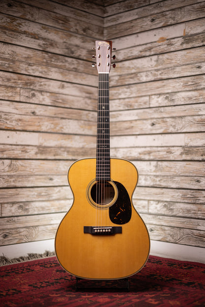 Martin 000-EC 30th Anniversary Eric Clapton Signature Acoustic Guitar - Antique Toner