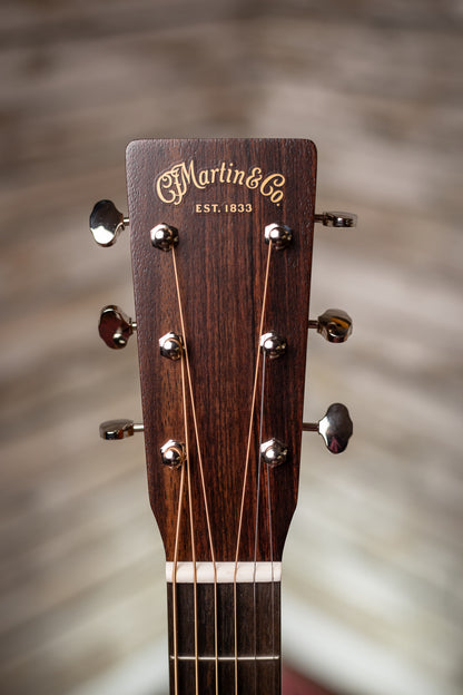 Martin GPC-16E 16 Series, Grand Performance 14-Fret Acoustic Electric Guitar