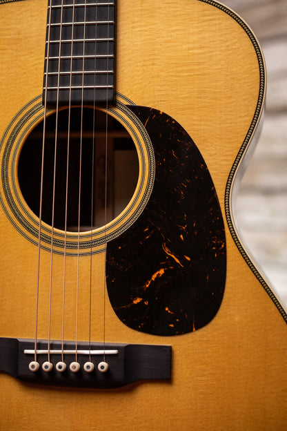 Martin 000-EC 30th Anniversary Eric Clapton Signature Acoustic Guitar - Antique Toner