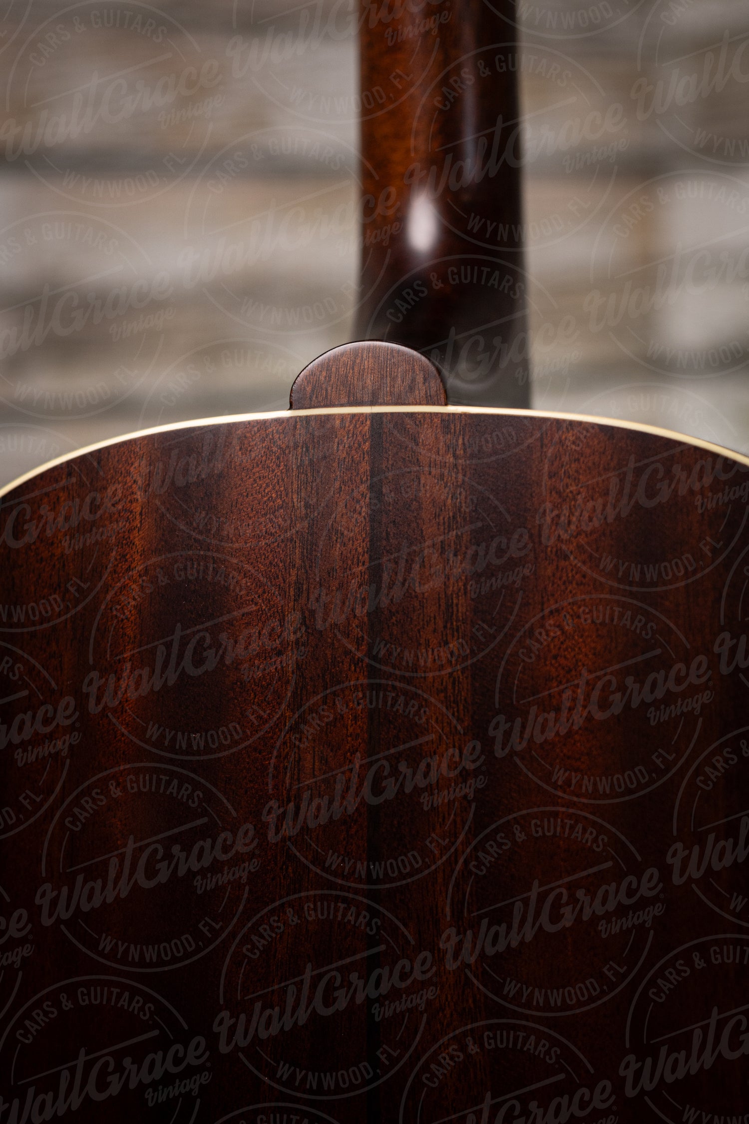 Epiphone 1942 Banner J-45 Acoustic Guitar - Vintage Sunburst VOS