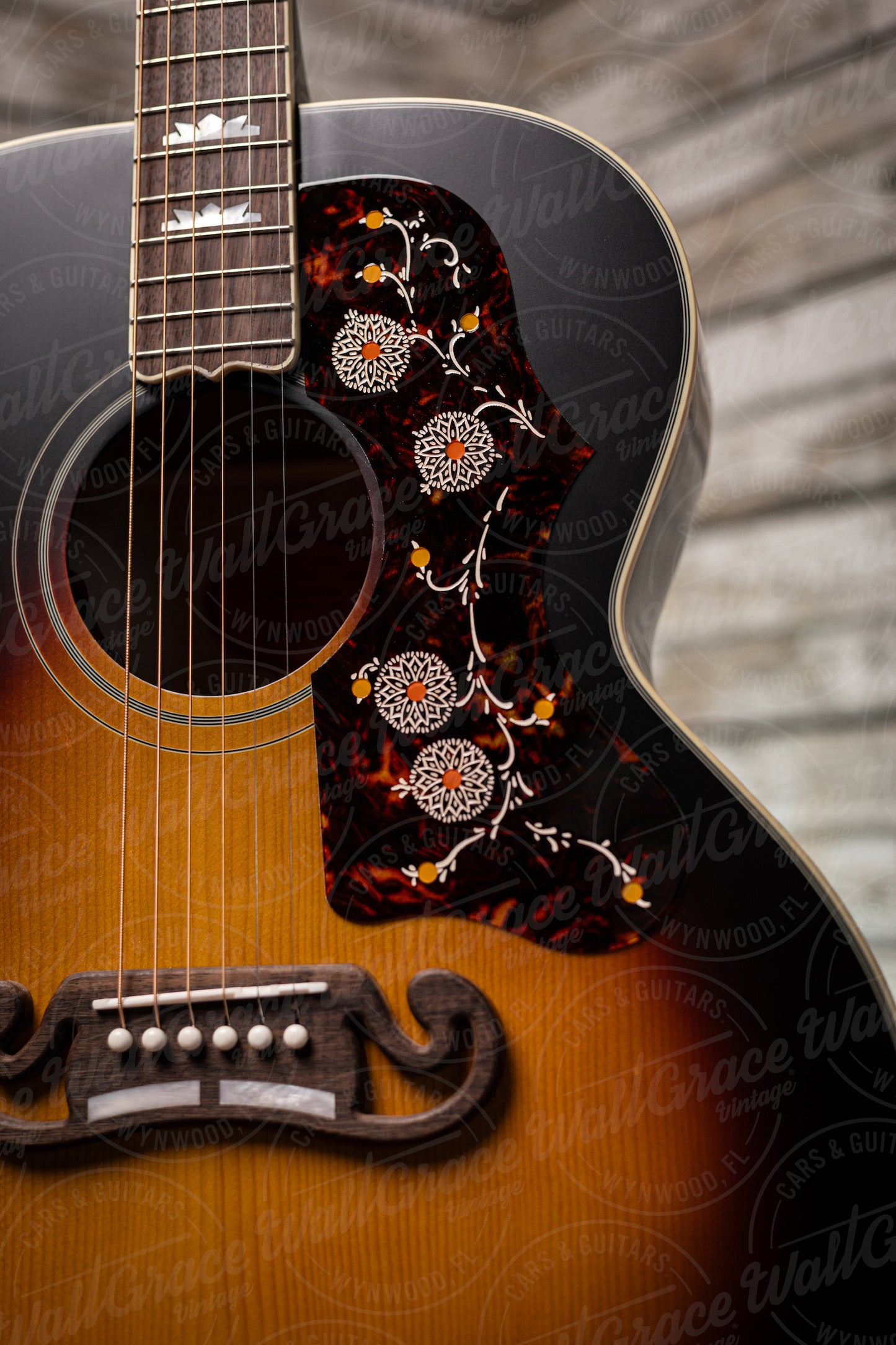 Epiphone 1957 SJ-200 Acoustic Guitar - Vintage Sunburst VOS