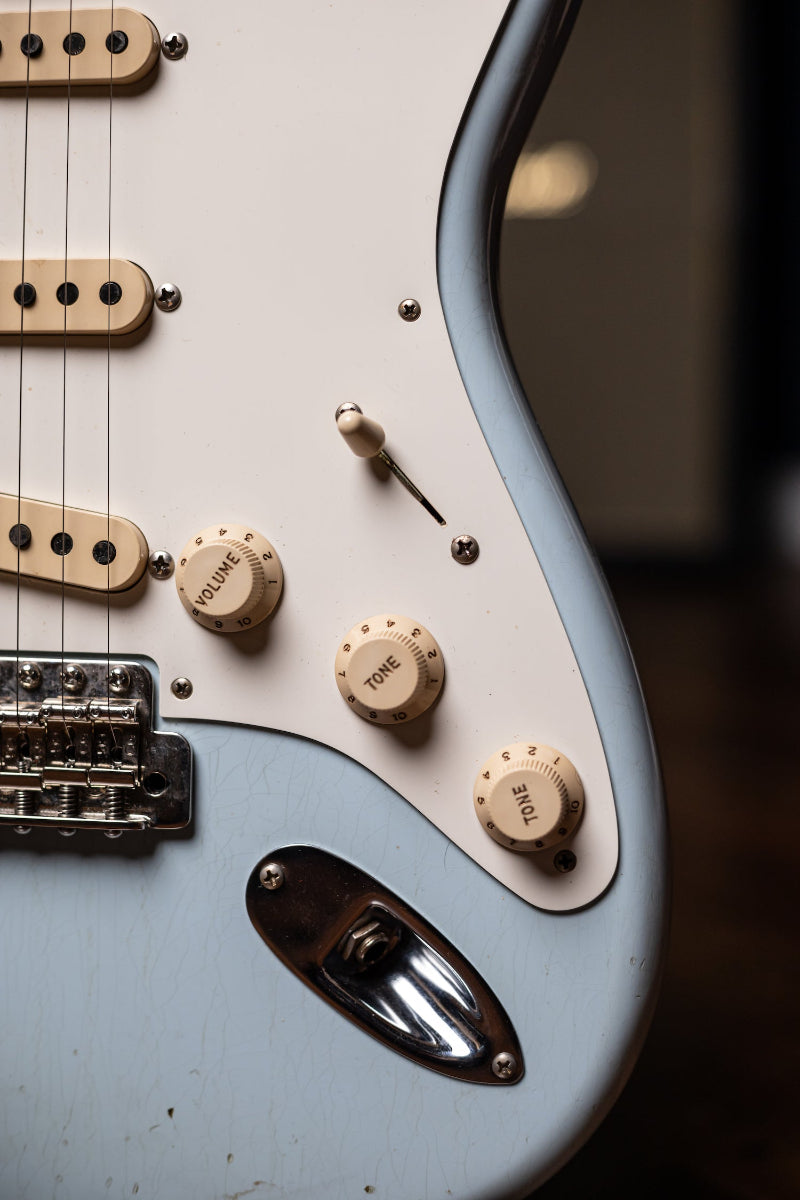 2009 Fender Custom Shop Wildwood 10 1955 Stratocaster Journeyman Electric Guitar - Sonic Blue