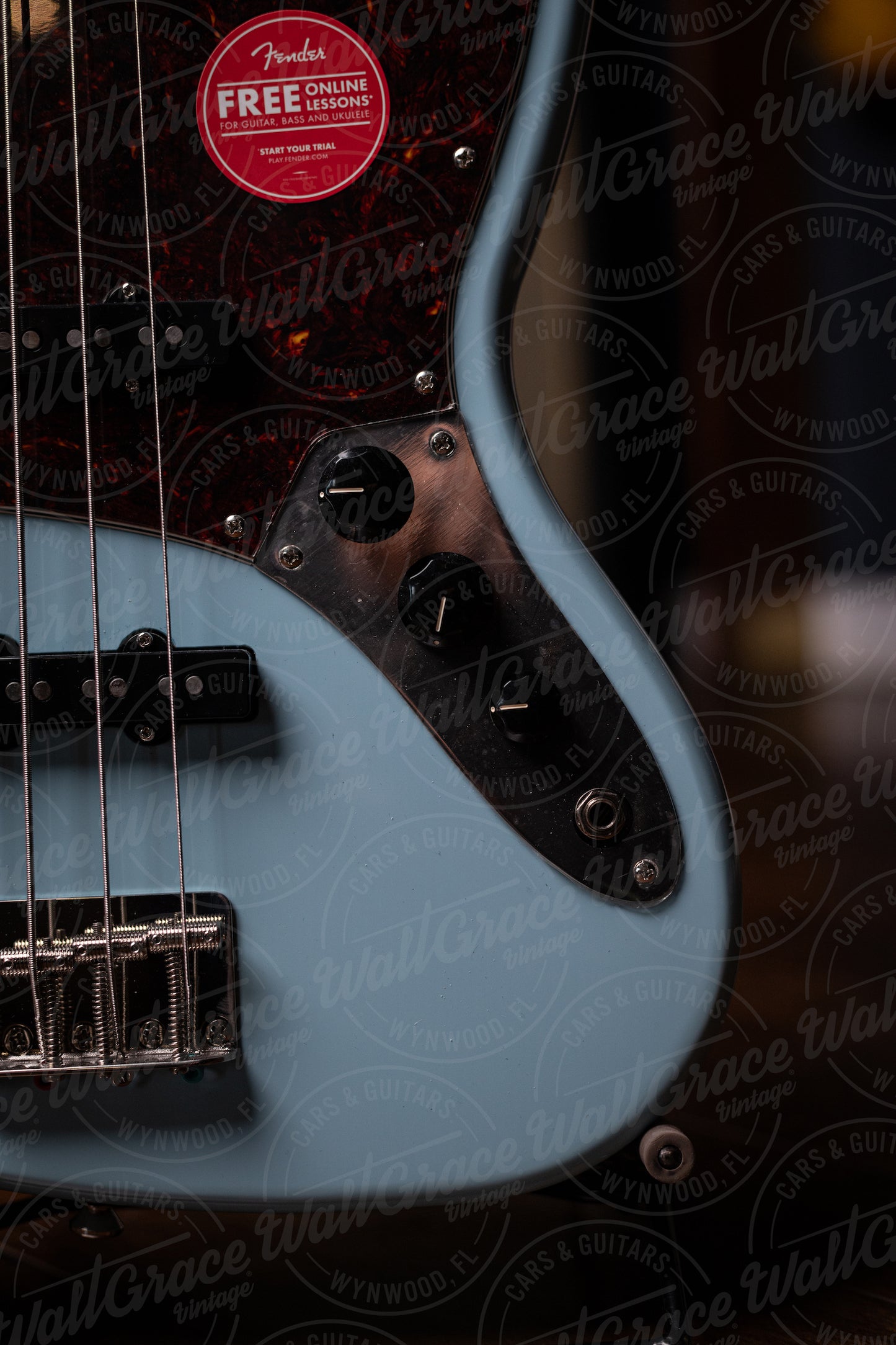 Squier Classic Vibe 60's Jazz Bass - Daphne Blue