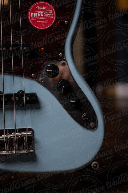 Squier Classic Vibe 60's Jazz Bass - Daphne Blue
