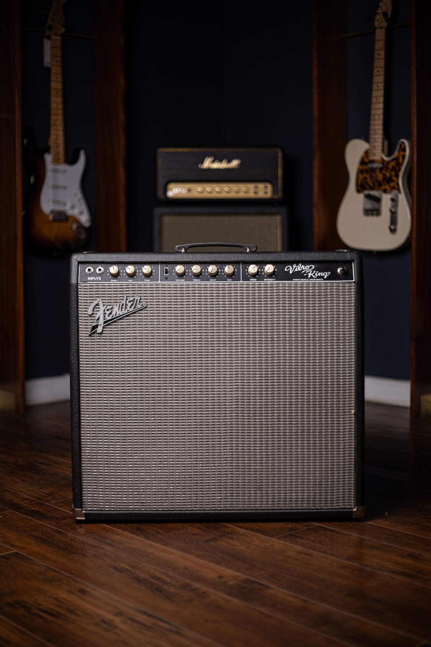 1990's Fender Vibro-King Custom Combo Amp - Black Tolex