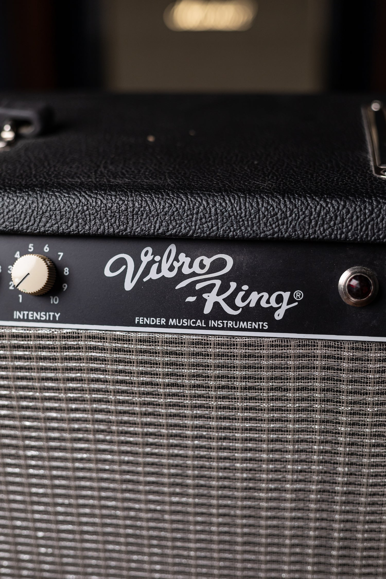 1990's Fender Vibro-King Custom Combo Amp - Black Tolex