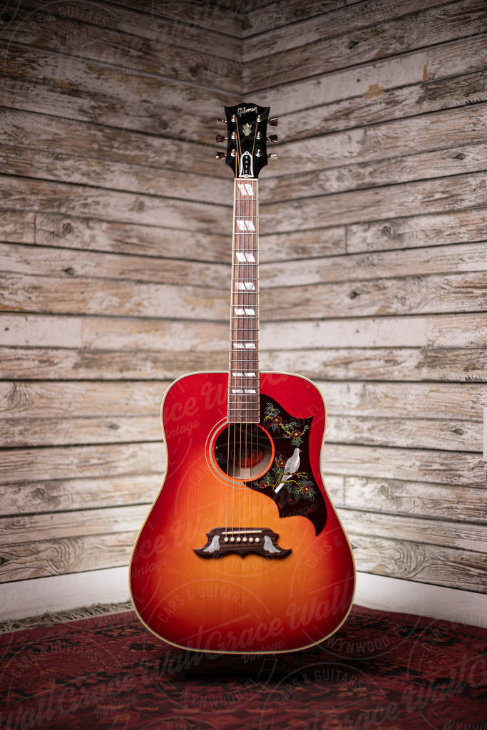 Gibson Dove Original Acoustic Guitar - Vintage Cherry Sunburst