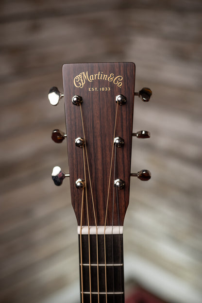 Martin 000-18 Standard Series Acoustic Guitar - Aging Toner