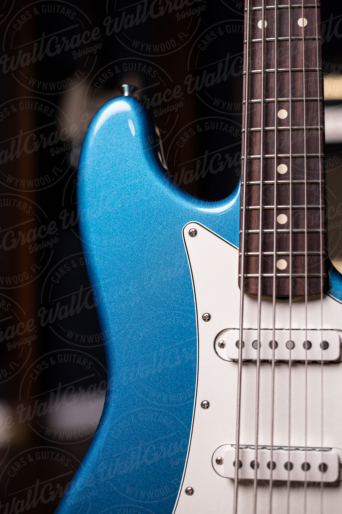 Fender Vintera II 60's Bass VI Electric Guitar - Lake Placid Blue
