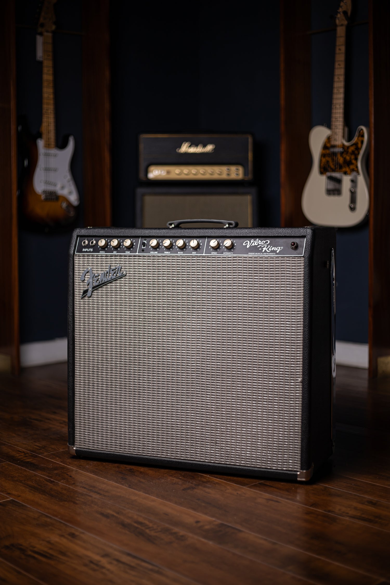 1990's Fender Vibro-King Custom Combo Amp - Black Tolex