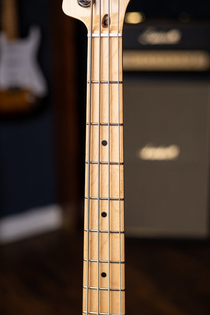 Fender Standard Jazz Bass - Black