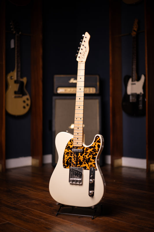 2010 D Pergo Semi Hollow Electric Guitar - Aged Bakersfield