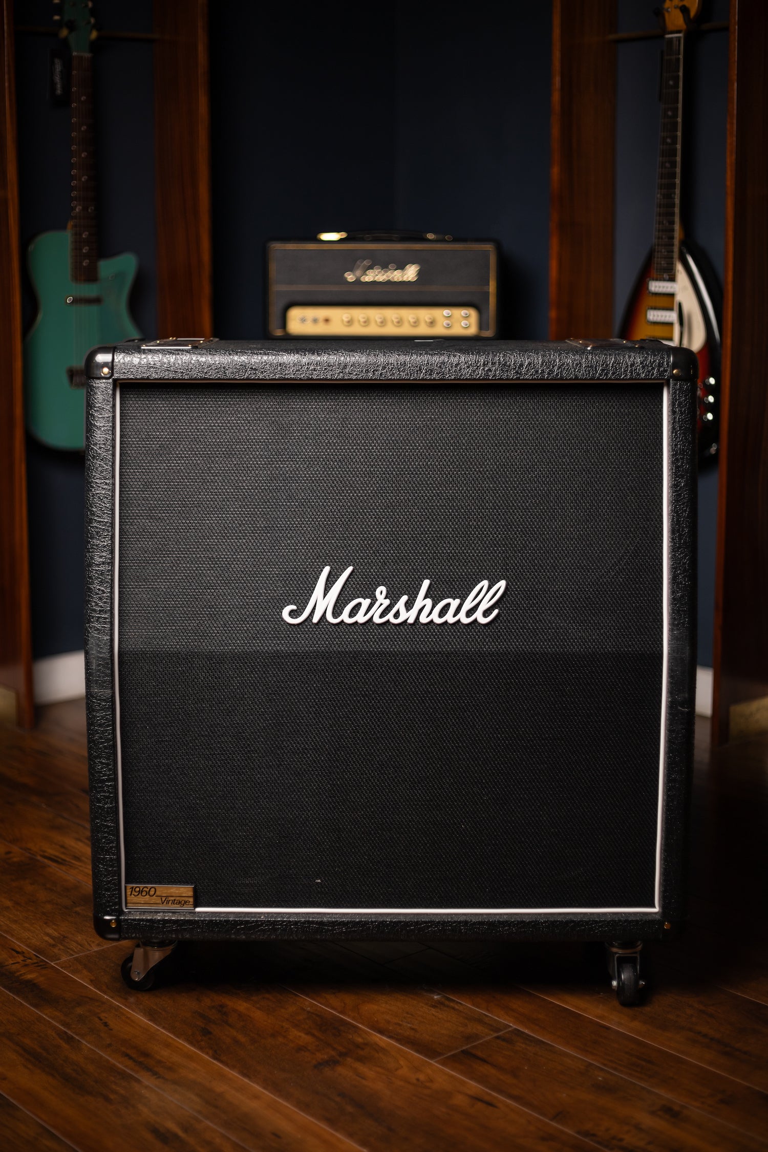 Marshall 280W 4x12" Switchable Mono / Stereo Angled Cabinet (Vintage) - Castors Included