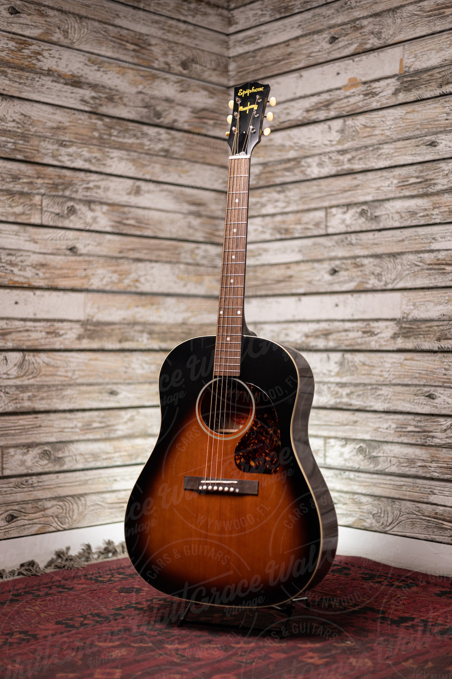 Epiphone 1942 Banner J-45 Acoustic Guitar - Vintage Sunburst VOS