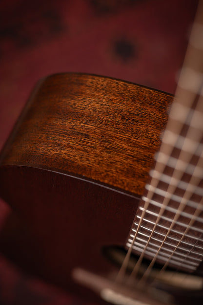 Martin 000-10E Acoustic Electric Guitar - Retro Sapele