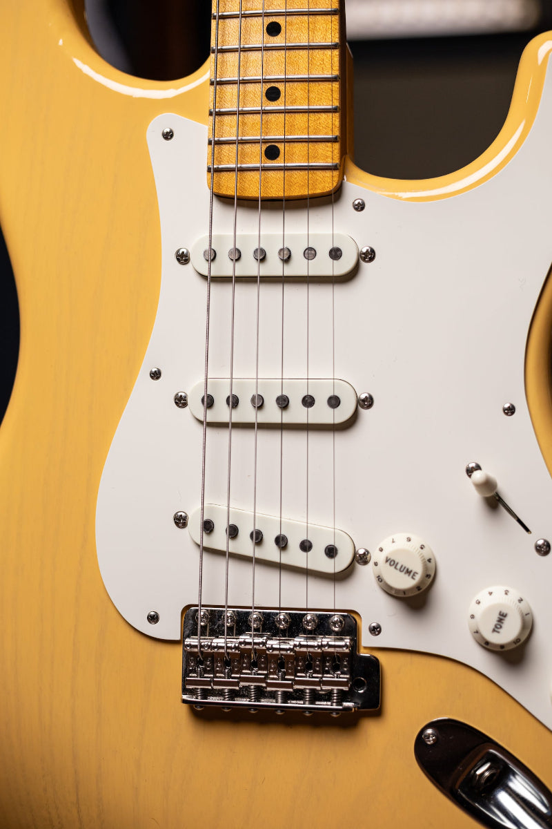 2018 Fender Custom Shop Wildwood 10 Dealer Select 1955 Stratocaster Electric Guitar - NoCaster Blonde