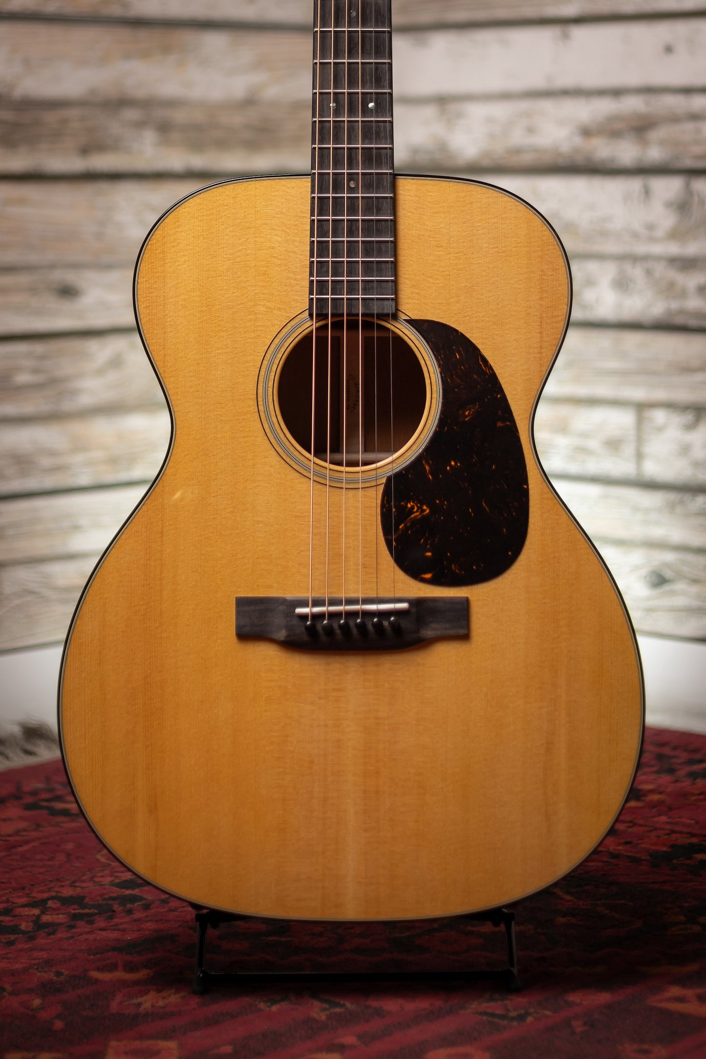 Martin 000-18 Acoustic Guitar - Natural