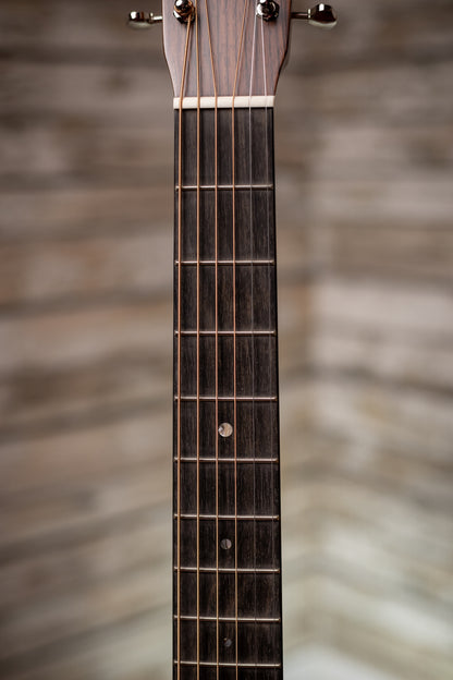 Martin 000-18 Acoustic Guitar - Natural