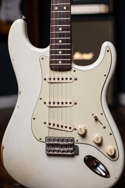2014 Fender Custom Shop 1963 Stratocaster Relic Electric Guitar - Olympic White