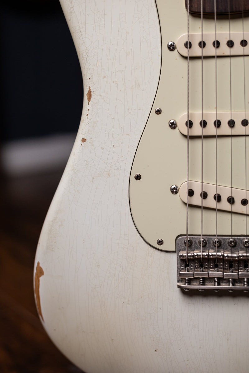 2014 Fender Custom Shop 1963 Stratocaster Relic Electric Guitar - Olympic White