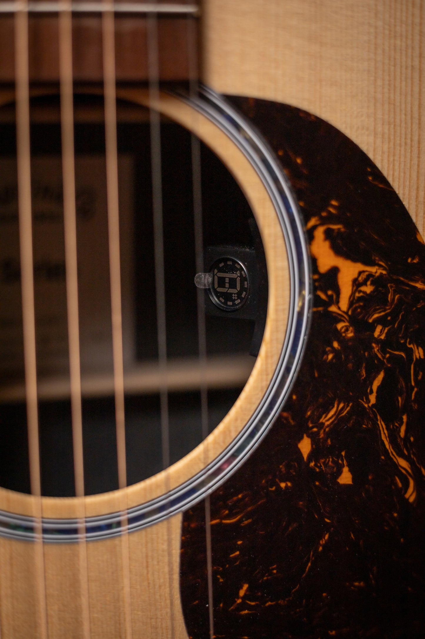 Martin 000X2E Brazilian Acoustic Guitar - Natural