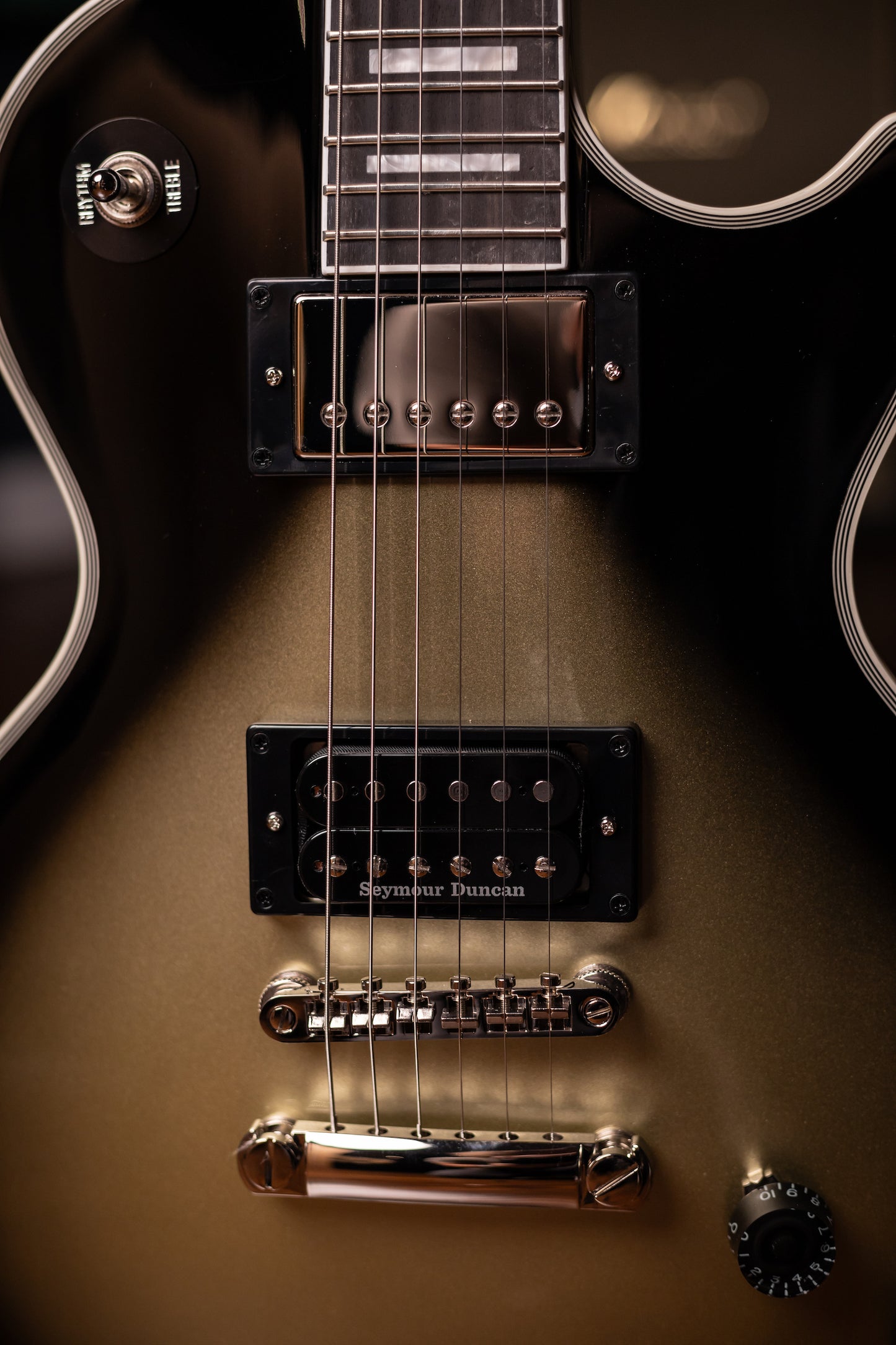 Epiphone - Adam Jones Les Paul Custom Art Collection: Korin Faught’s “Sensation”, Electric Guitar - Antique Silverburst