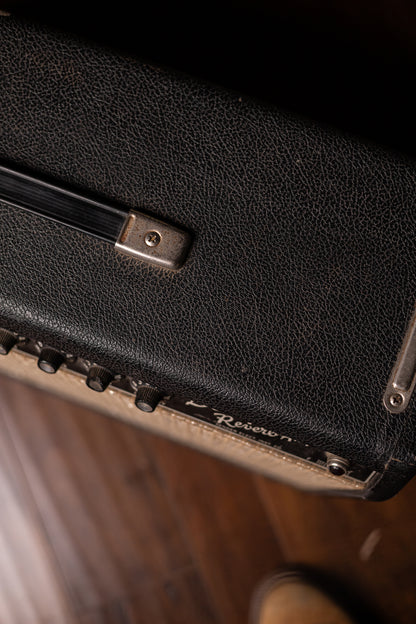 1965 Fender Deluxe Reverb Combo Amp