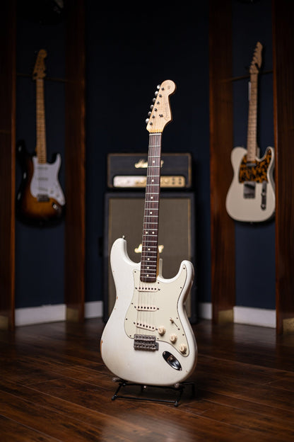 2014 Fender Custom Shop 1963 Stratocaster Relic Electric Guitar - Olympic White