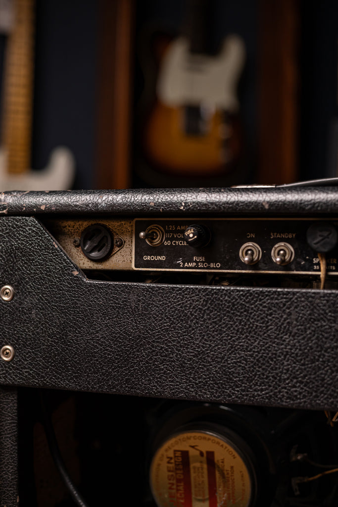 1966 Fender Vibrolux Reverb Amplifier
