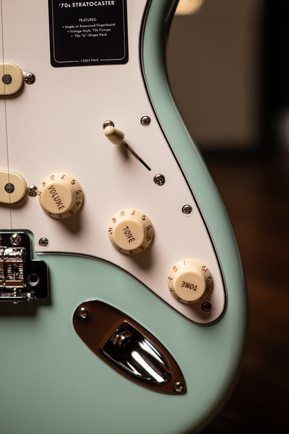 Fender Vintera II '70s Stratocaster Electric Guitar - Surf Green