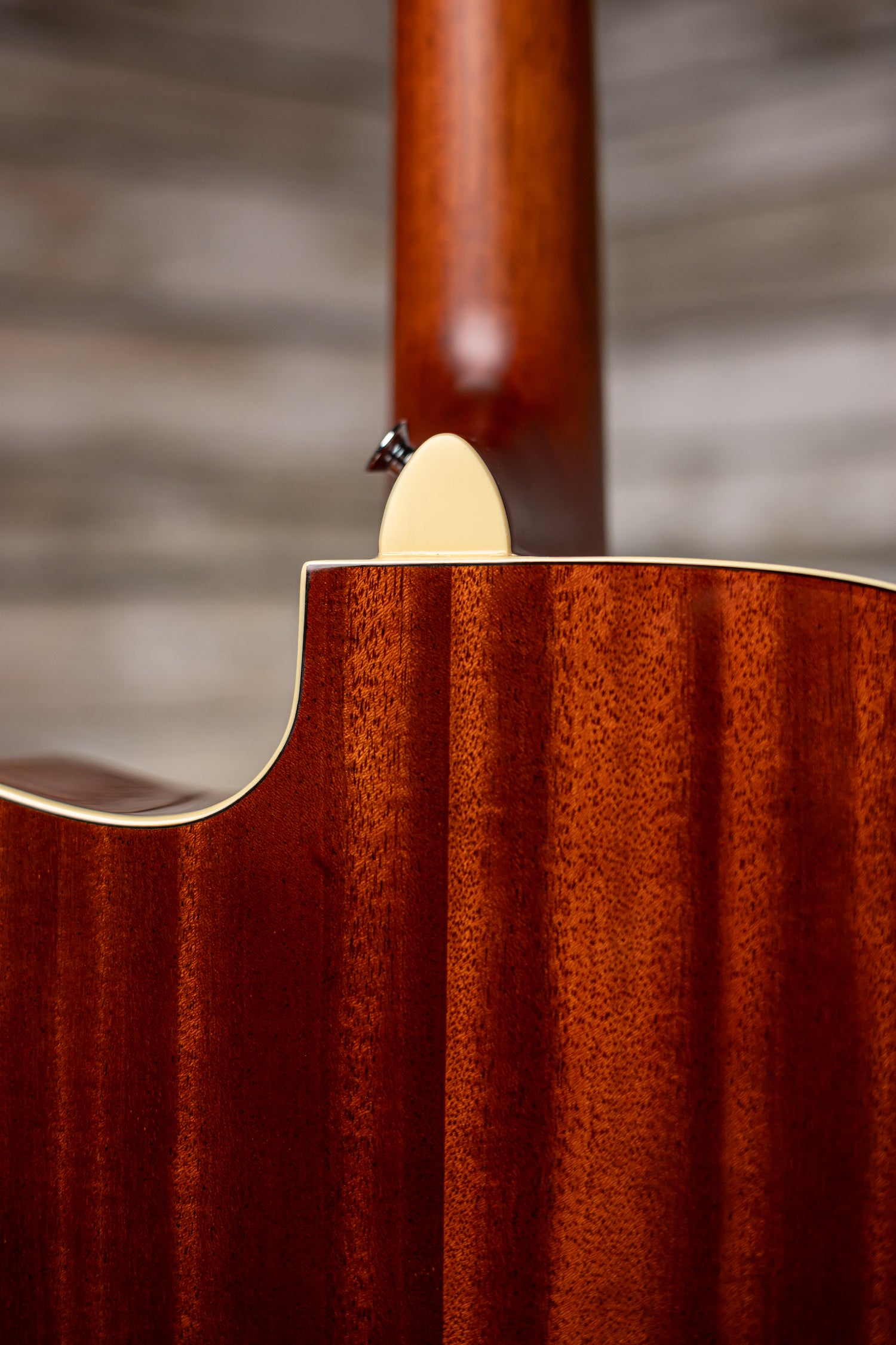 Yamaha FSC-TA TransAcoustic Concert Acoustic Guitar - Brown Sunburst