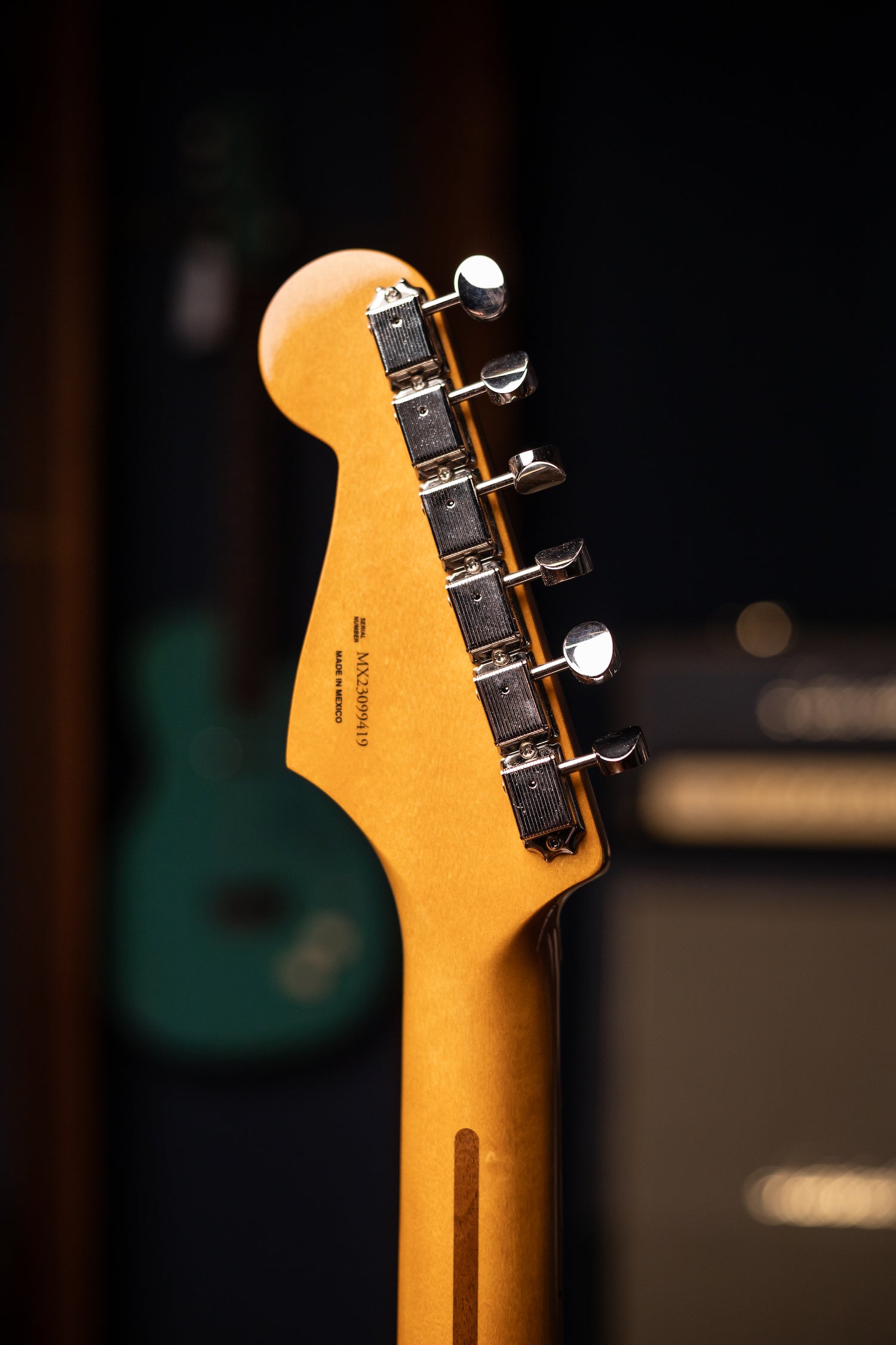 Fender Vintera II '50s Stratocaster Electric Guitar - 2-Tone Sunburst