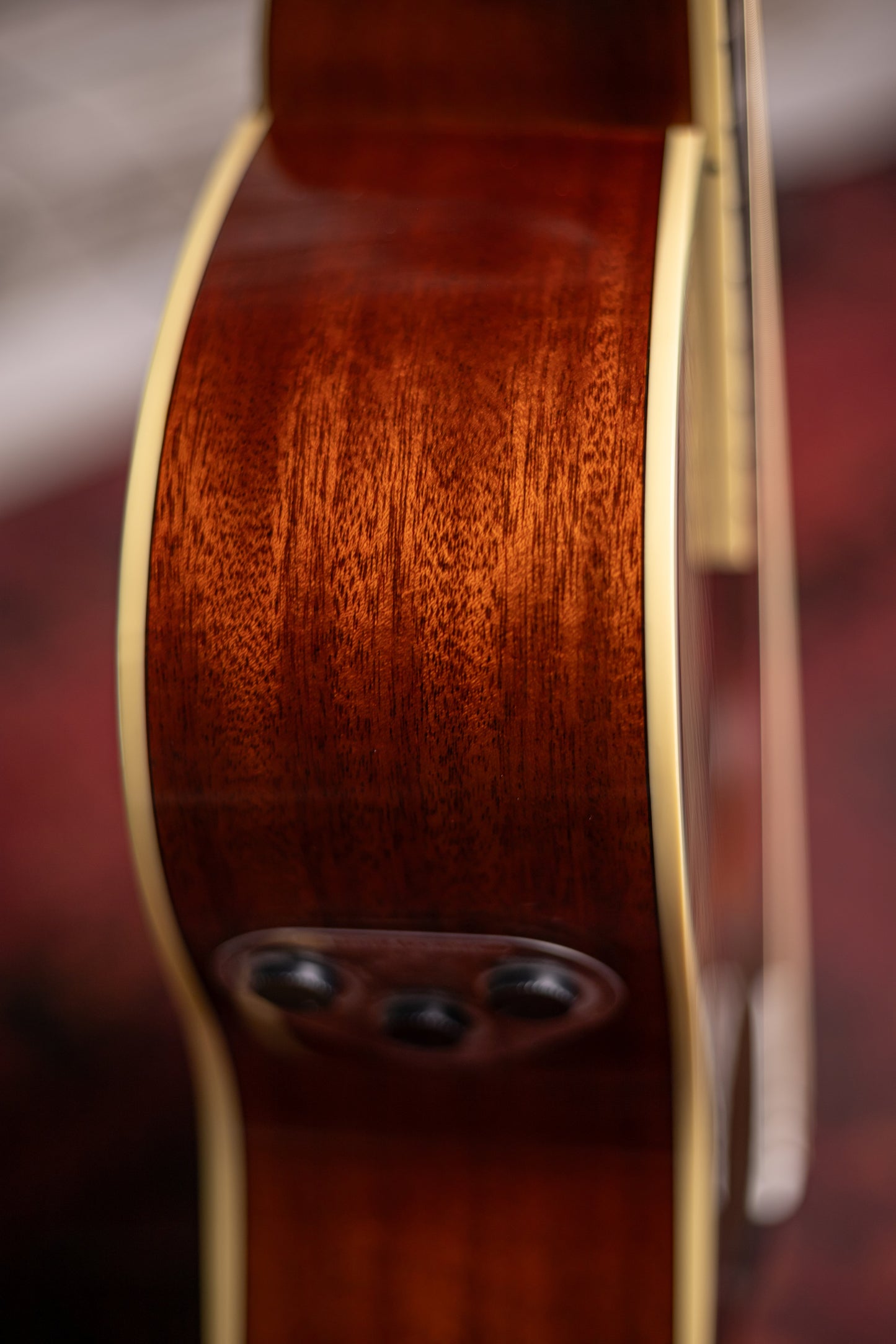 Yamaha FSC-TA TransAcoustic Concert Acoustic Guitar - Brown Sunburst