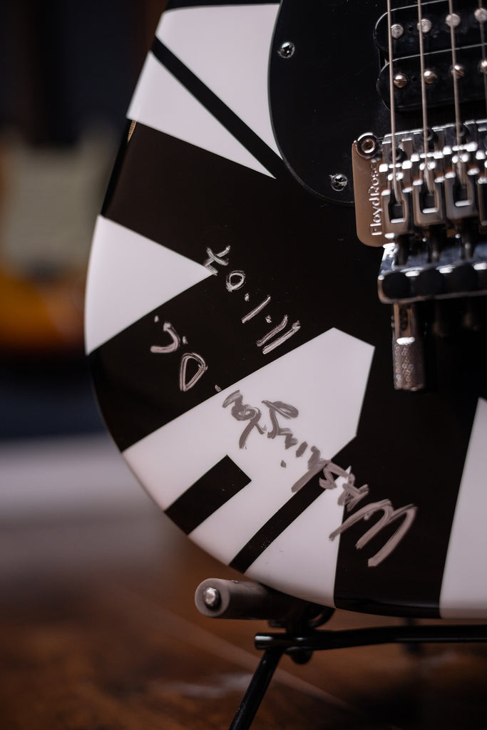 2007 EVH Striped Washington DC - White, Black