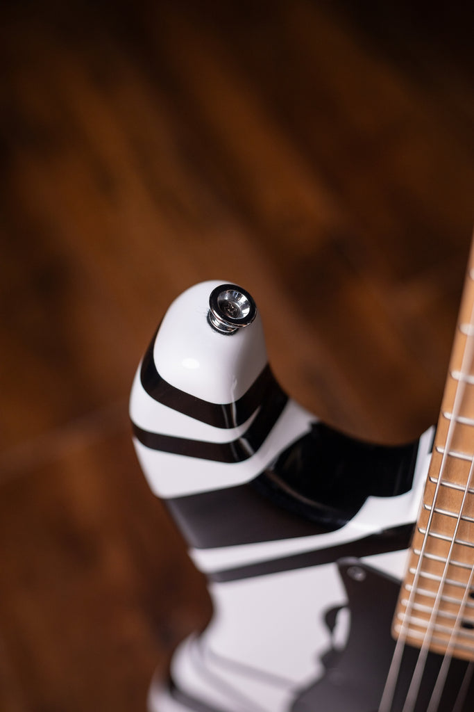 2007 EVH Striped Washington DC - White, Black