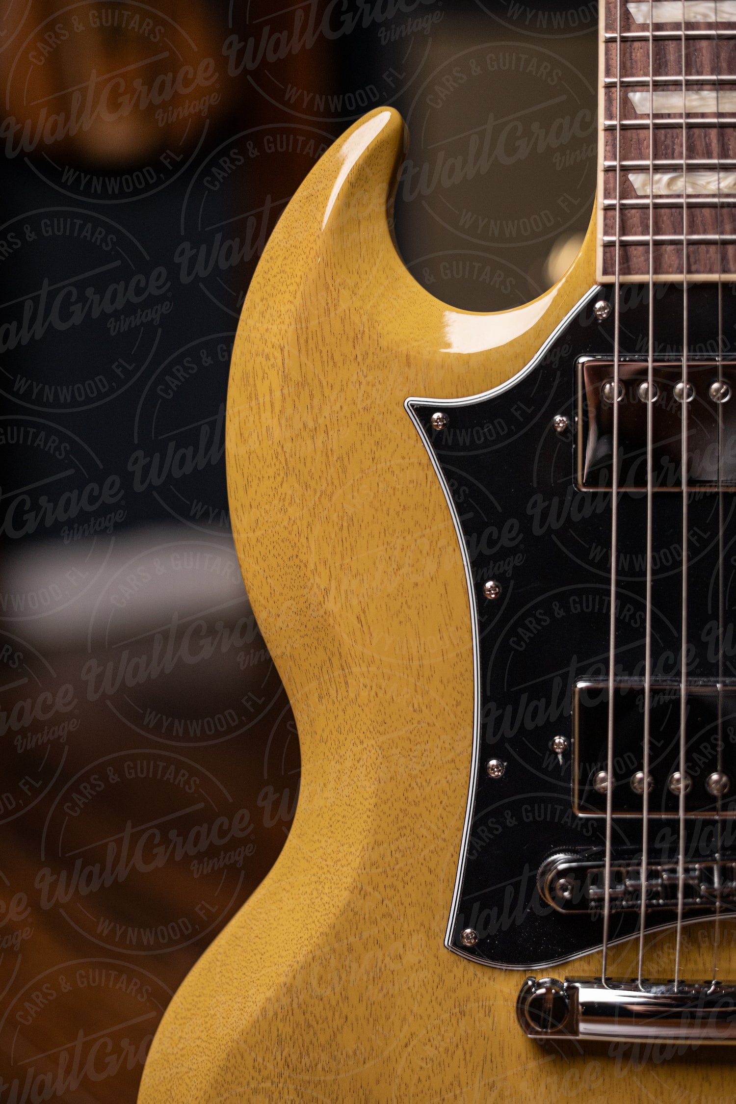 Gibson SG Standard Electric Guitar - TV Yellow