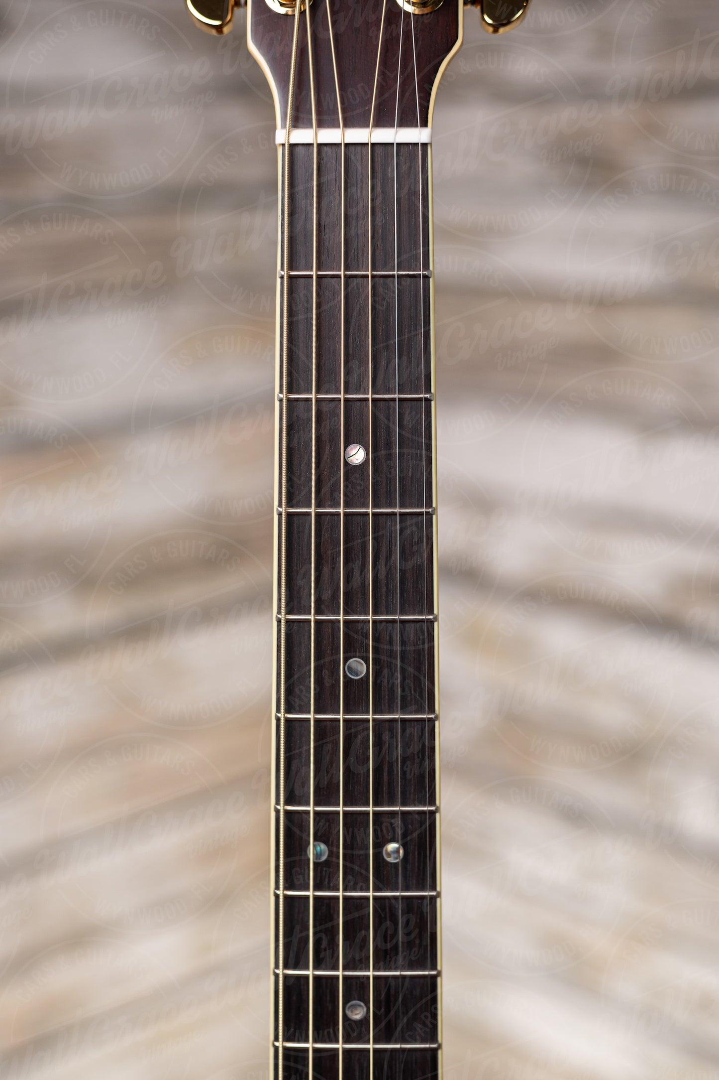 Yamaha LS-TA TransAcoustic Acoustic-Electric Dreadnought Guitar - Vintage Tint