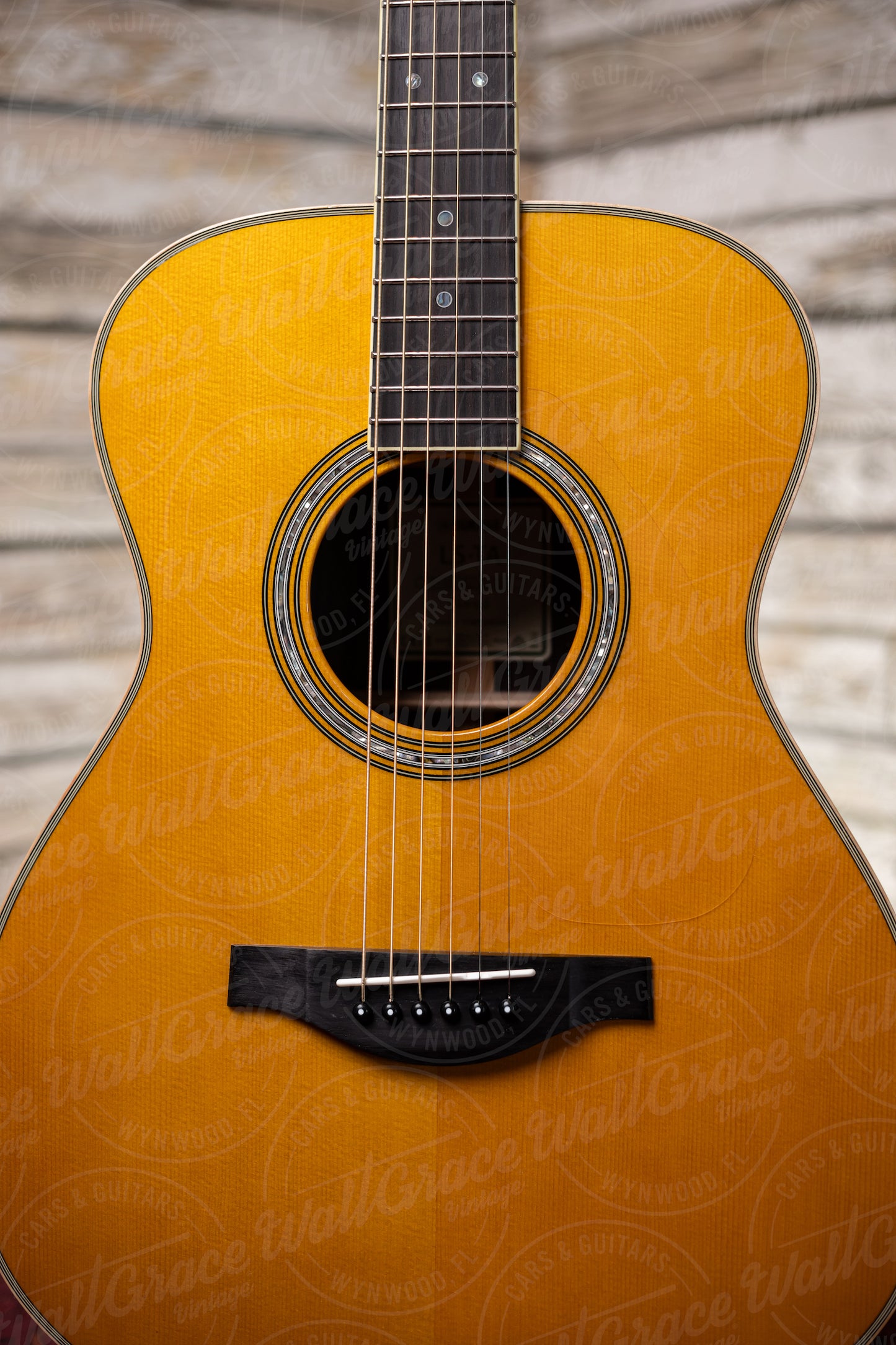 Yamaha LS-TA TransAcoustic Acoustic-Electric Dreadnought Guitar - Vintage Tint