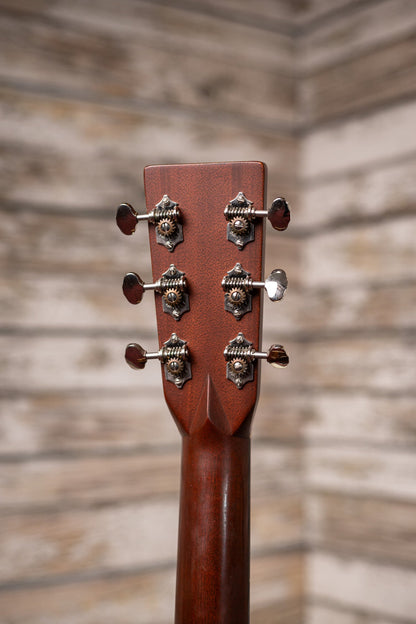 2009 Martin Custom HD-28V Custom Adirondack Acoustic Guitar - 1933 Amber Tone