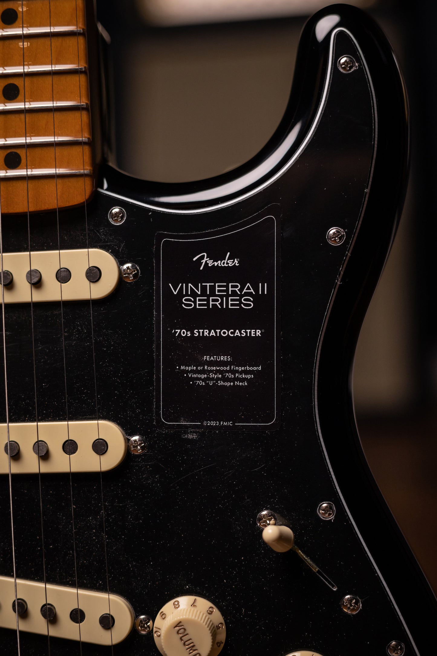 Fender Vintera II '70s Stratocaster Electric Guitar - 3-Tone Sunburst