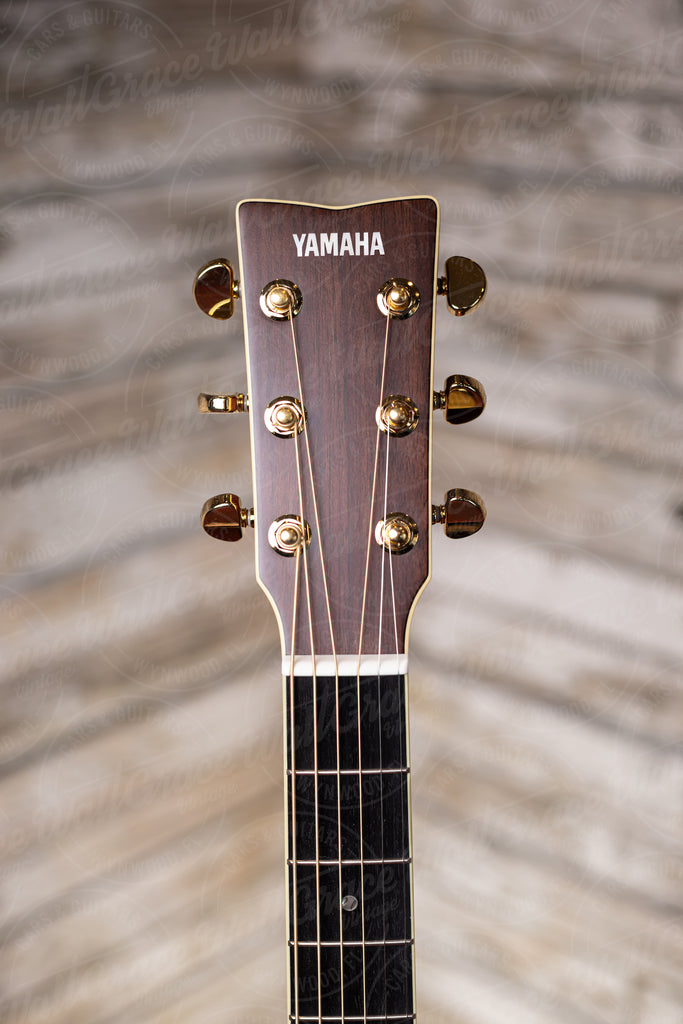 Yamaha LL-TA TransAcoustic Acoustic-Electric Dreadnought Guitar - Brown Sunburst